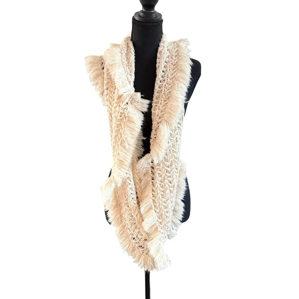 Lane Bryant Crochet Infinity Scarf OS Ivory Cream Chunky Knit Fringe Boho NEW
